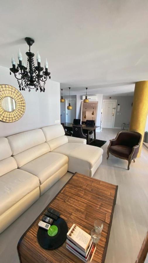 Penthouse Luxury Granada Apartment Luaran gambar